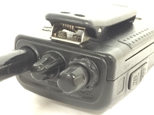 STANDARD FT-60 無線機 FM トランシーバー ハンディ ジャンク T4226330