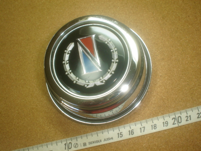 新作入荷，本物保証 珍品 彡 レア 日産プレジデントV6 初代 センターキャップエンブレム 流用に 旧車レトロカー当時物街道レーサー古い(日産、インフィニティ)｜売買されたオークション情報、yahooの商品情報を 日産、インフィニティ