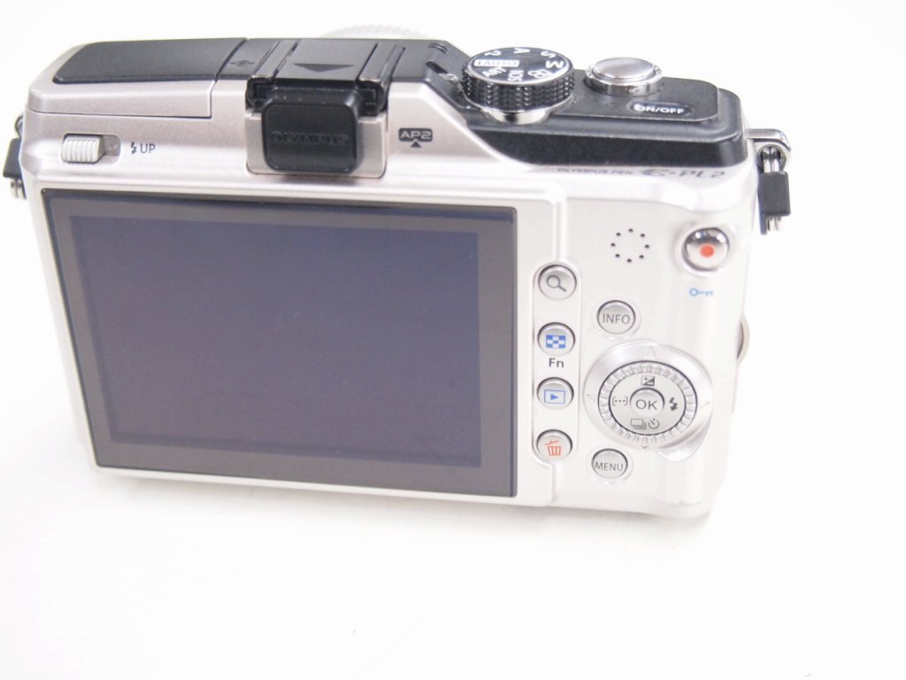 SONY D -NE20 ポータブルCDプレーヤー OLYMPUS (オリンパス) ミラーレス一眼カメラ PEN E-P3 ツインレンズ