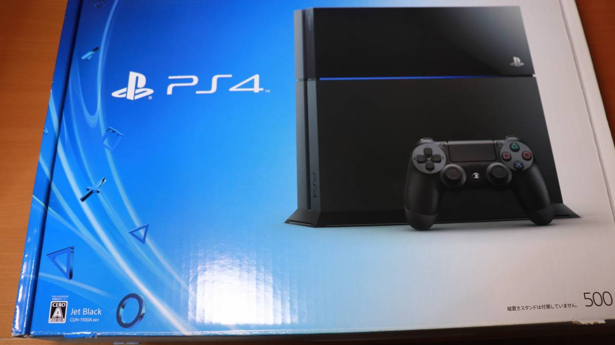 PlayStation®4 ジェット・ブラック 500GB CUH-2000A… ソニーPS4 