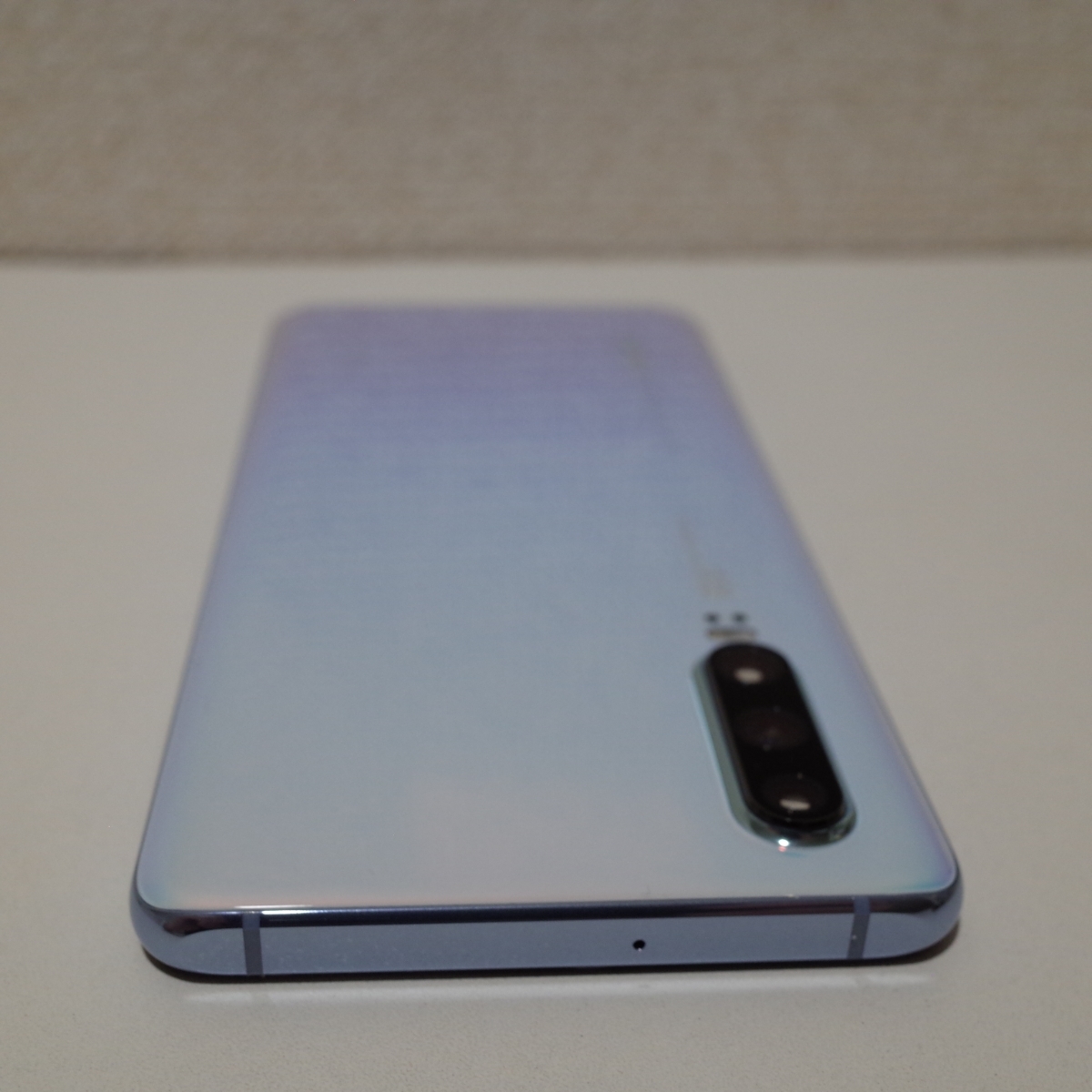 ■送料無料■SIMフリー■ほぼ新品■HUAWEI P30■ブリージングクリスタル■_3