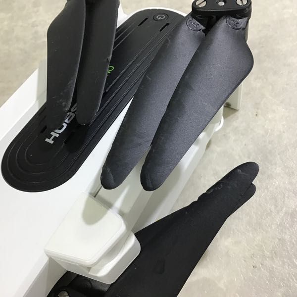 1円～ Hubsan Zino ホワイト 本体 送信機 プロペラ 他 収納ケース付 /RC ドローン_5