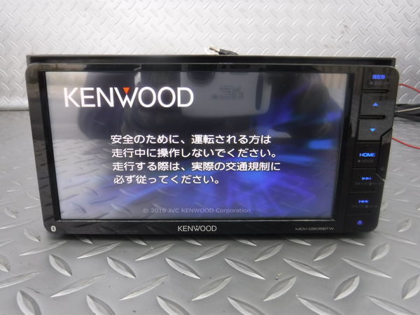 ケンウッド MDV-D505BTW メモリーナビ.地図データ2017 SD 、CD