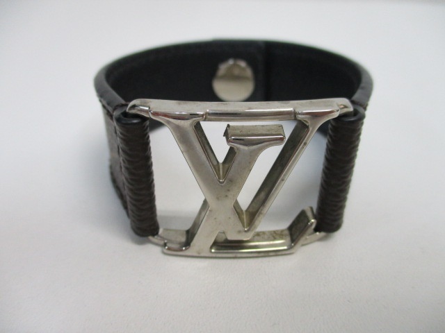Louis Vuitton monogram bracelet 国内正規品 本物 ルイヴィトン モノグラム柄 ブレスレット バングル 小物 リストバンド_1