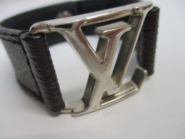 Louis Vuitton monogram bracelet 国内正規品 本物 ルイヴィトン モノグラム柄 ブレスレット バングル 小物 リストバンド_4