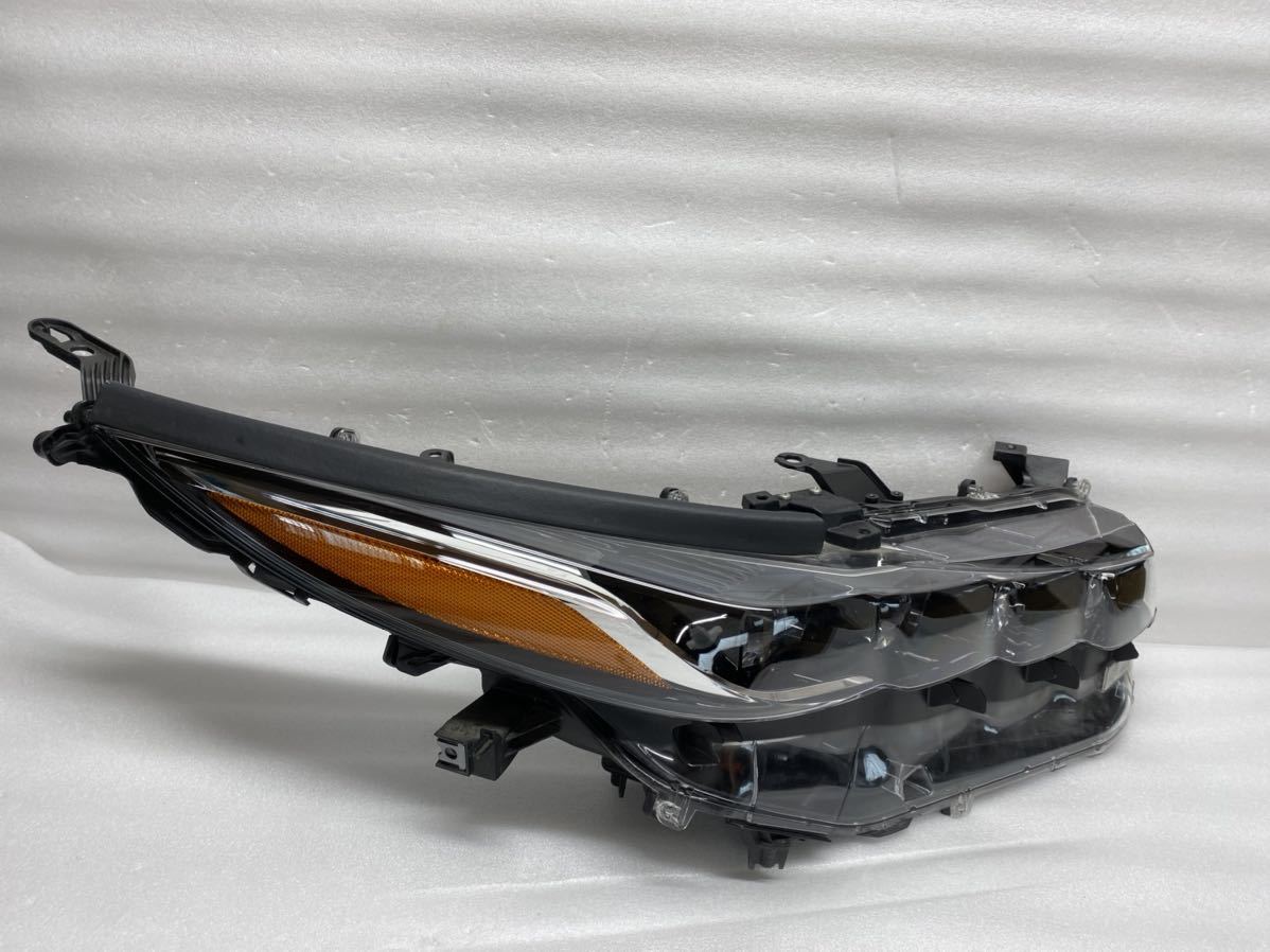 ZVW52 プリウス PHV 純正 LED 右 トヨタ ヘッドライト ヘッドランプ