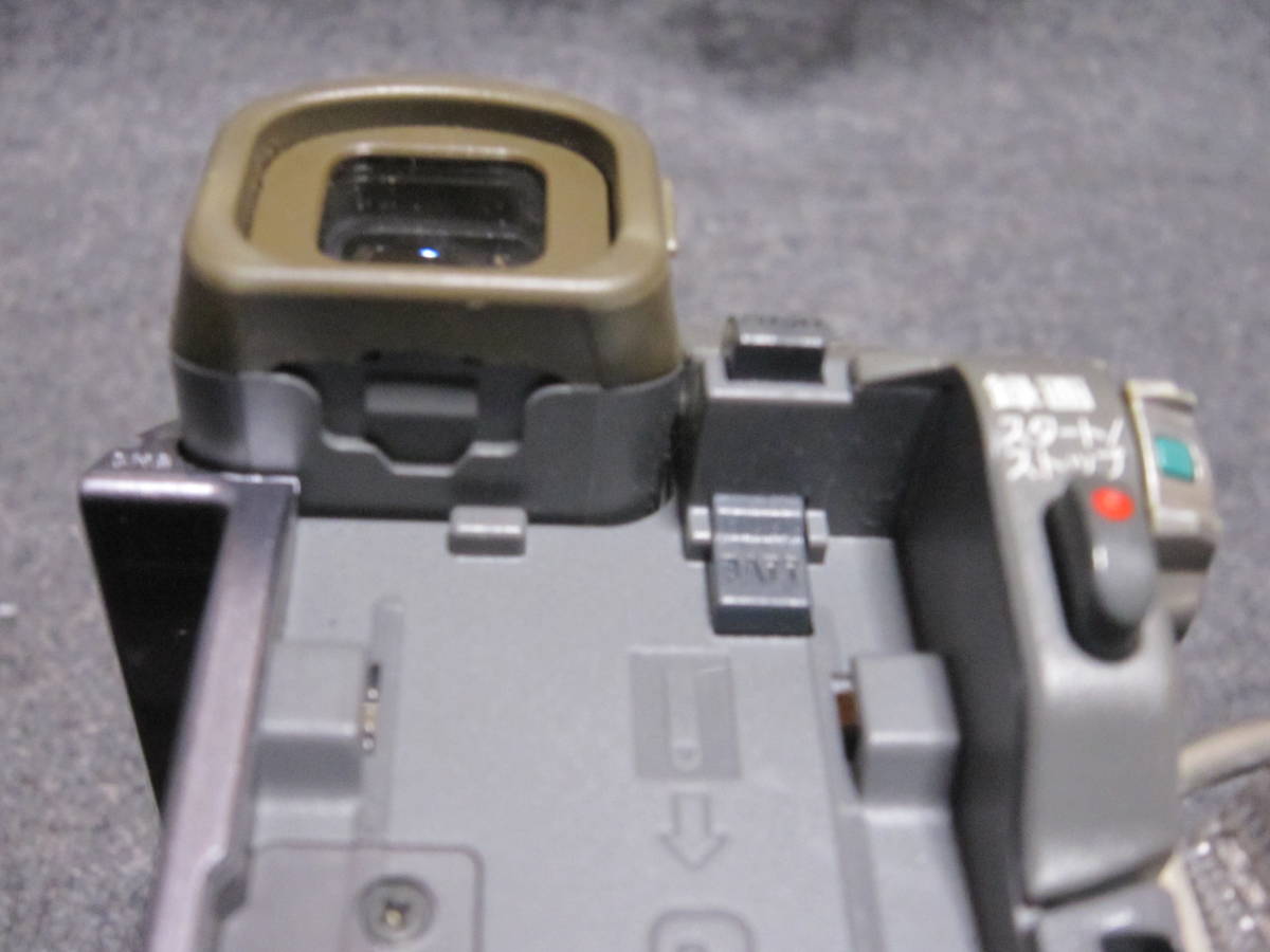 ジャンクSONYデジタルビデオカメラ ハンディカム DCR-HC41