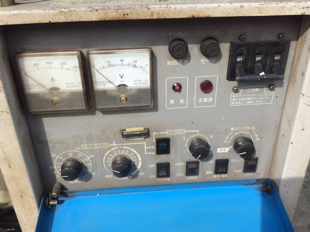ダイヘン　インバータ制御CO2/MAG半自動溶接機　CPV350　中古品