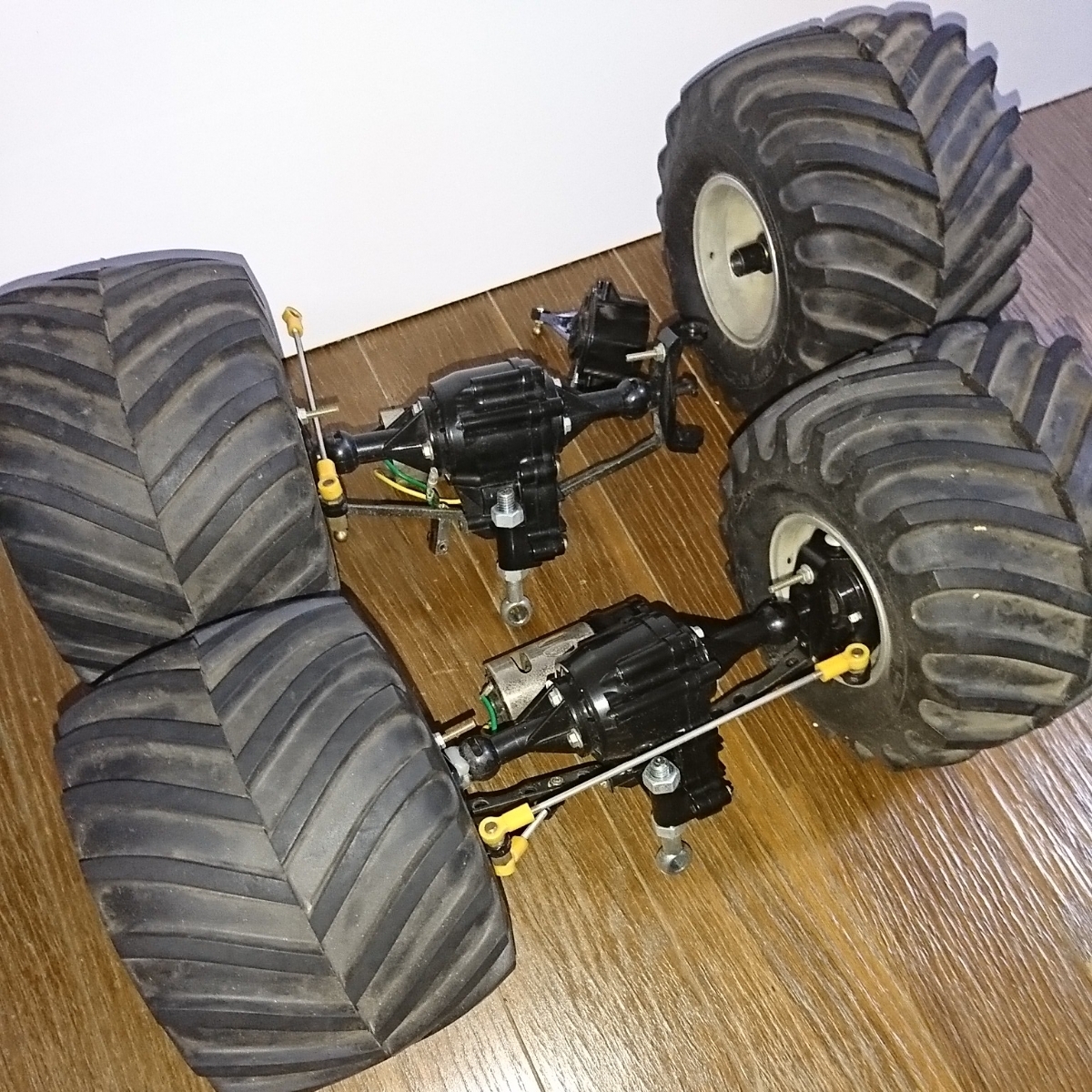 タミヤ クラッドバスター タイヤ ホイール 540モーター デフ 足回り のパーツ 中古 ジャンク タミヤ