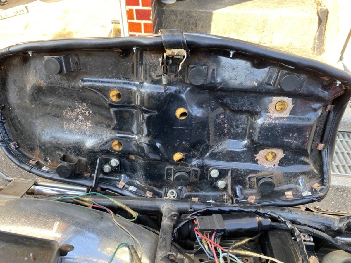 Kawasaki A7SS Avenger レア！カワサキ KAWASAKI 1968年 A7SS アベンジャー ほぼオリジナル！破格の出品