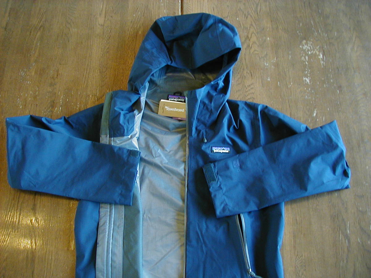 パタゴニア M's Cloud Ridge クラウド・リッジ・ジャケット クラウド リッジ 公式通販 ジャケットの通販 patagonia（パタゴニア）の「patagonia patagonia（パタゴニア）のレインウェア 雨のために作られたウェア | パタゴニア・クラウド・リッジ パタゴニア(patagonia) ONLINE