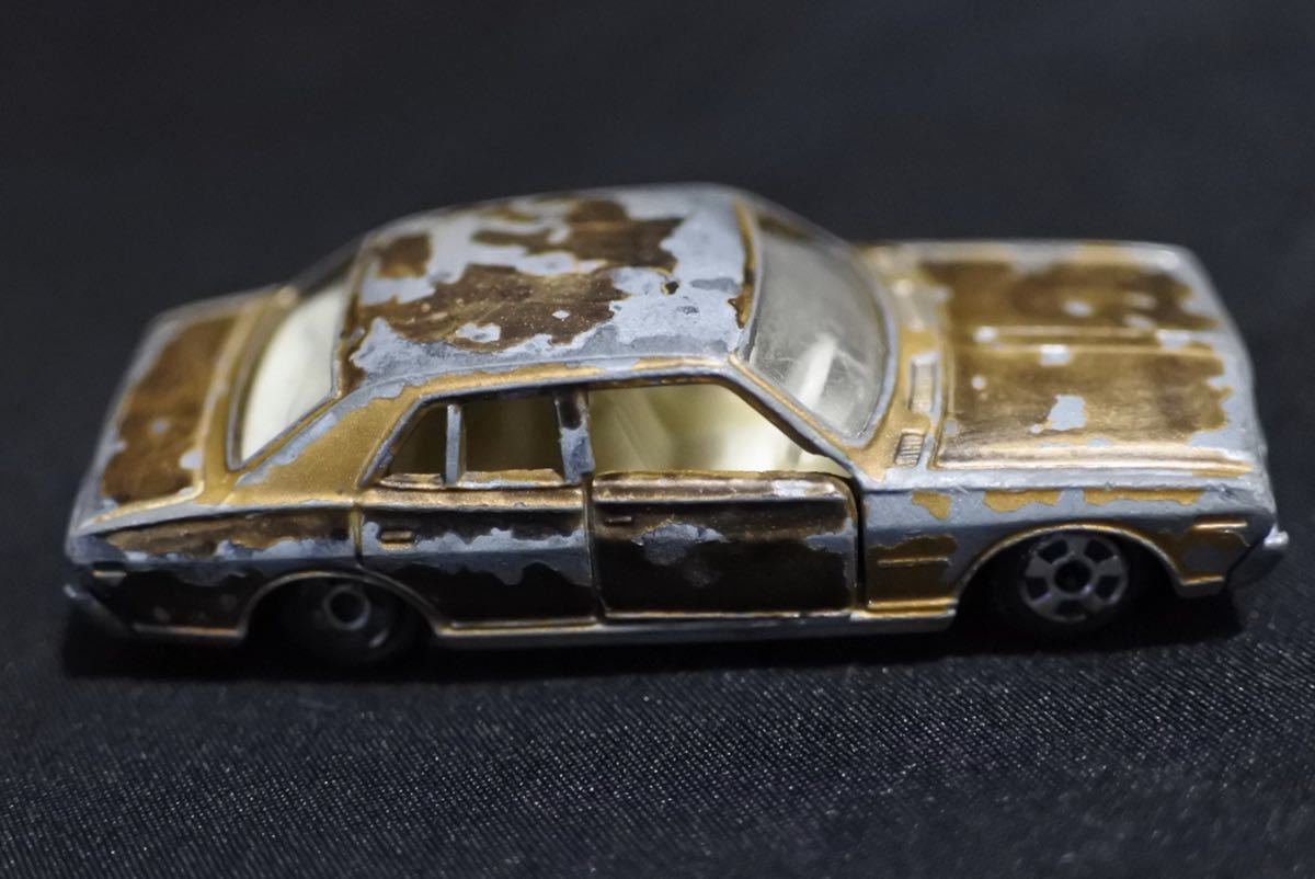 当時物 ジャンク トミカ No.33 ニッサン セドリック 香港製 1/65