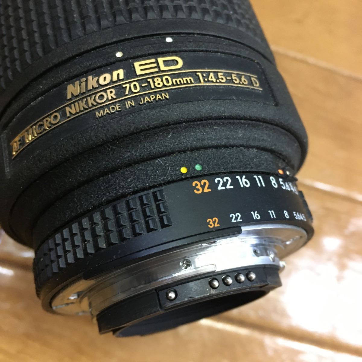 ニコン Nikon ED AF MICRO NIKKOR 70-180mm 1:4.5-5.9 D レンズ HB-14 