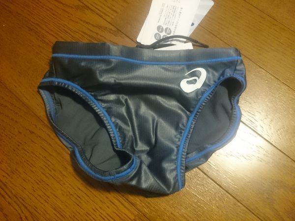 【高品質，格安】 asics アシックス スプラッシャー シルバー/サイズ140 競パン 競泳水着 ビキニ(Sサイズ以下)｜売買されたオークション情報、yahooの商品情報をアーカイブ公開 - オークファン 男性用