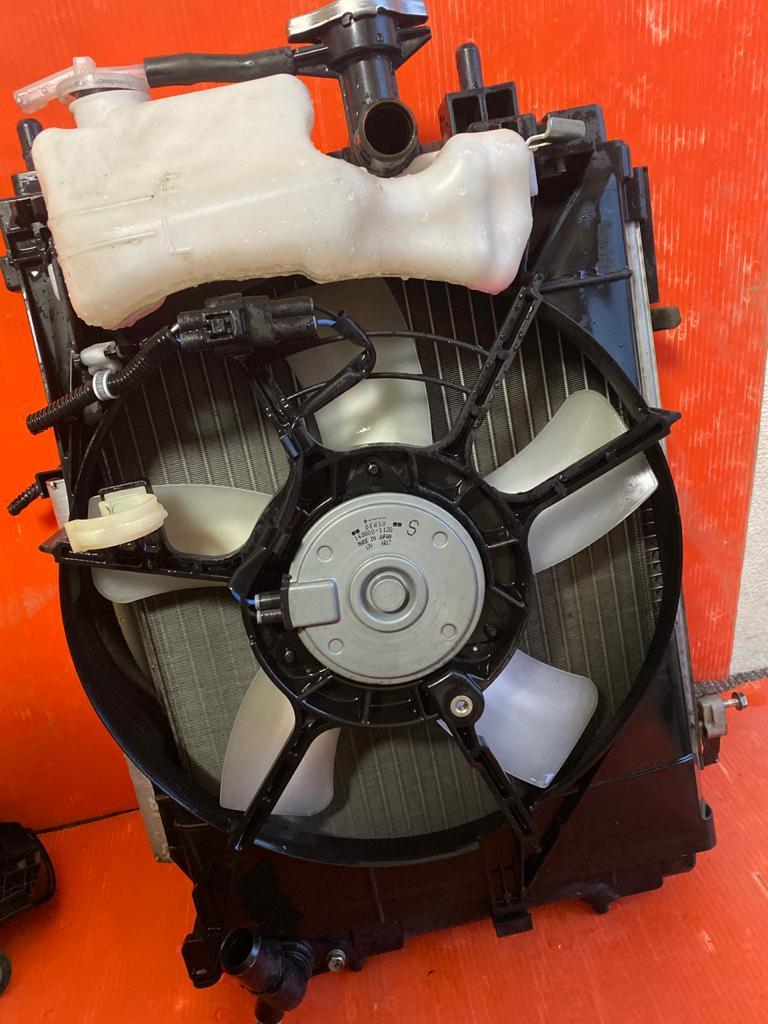 ラジエーター ダイハツ | ミライース LA300S ムーヴ あんしん保証付き