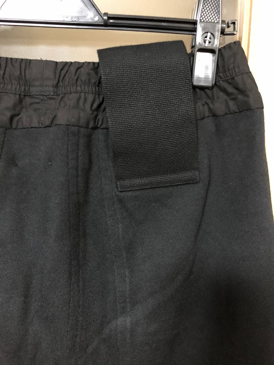 JULIUS（ユリウス）の「シームドクロッチパンツ ブラック Crotch Pants