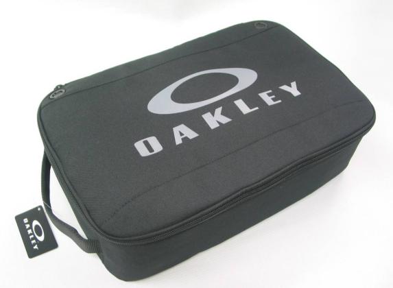 新品☆OAKLEY 19-20 ゴーグル ケース 3個入用 ブラック 【公式通販】