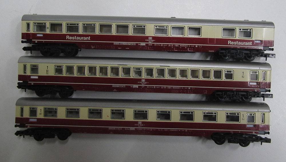 Nゲージ ARNOLD N Spur 4両セット ☆ARNOLD⁄アーノルド 0348 機関車