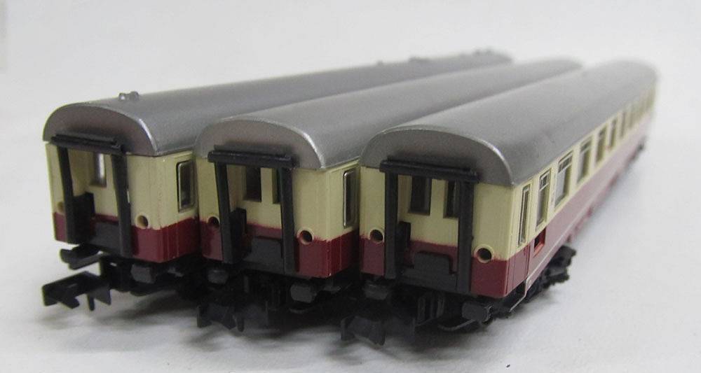 Nゲージ ARNOLD N Spur 4両セット ☆ARNOLD⁄アーノルド 0348 機関車