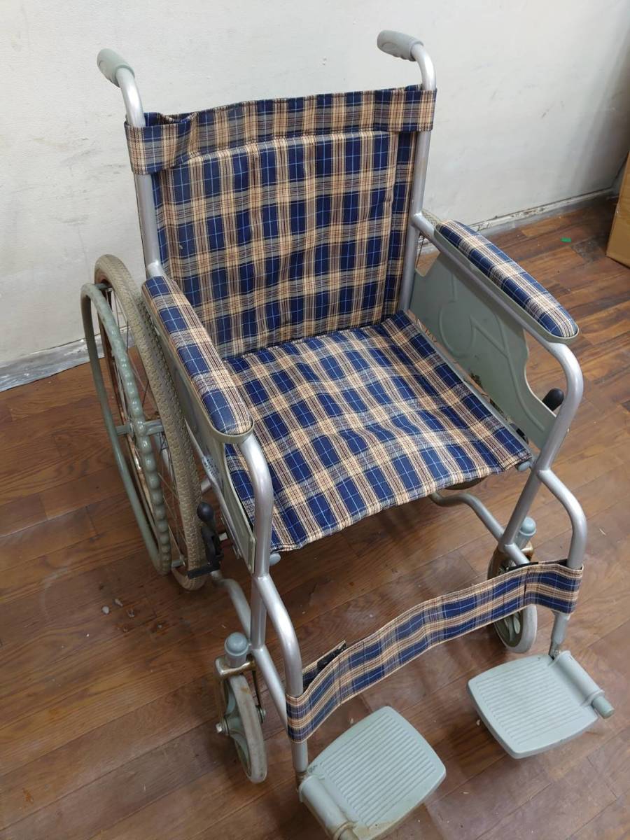 TacaoF 送料無料V41893 WHSE01DC 幸和製作所 スチール製 自走式 車椅子