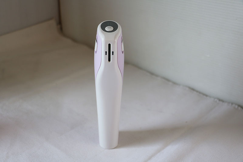 トリア スキンエイジングケアレーザー 美顔器 中古品☆トリア☆スキン 
