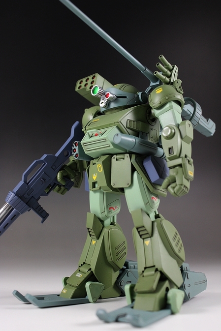 wave ボトムズ 1/35 バーグラリードッグ〔ST版〕完成品 WAVE製 1⁄35