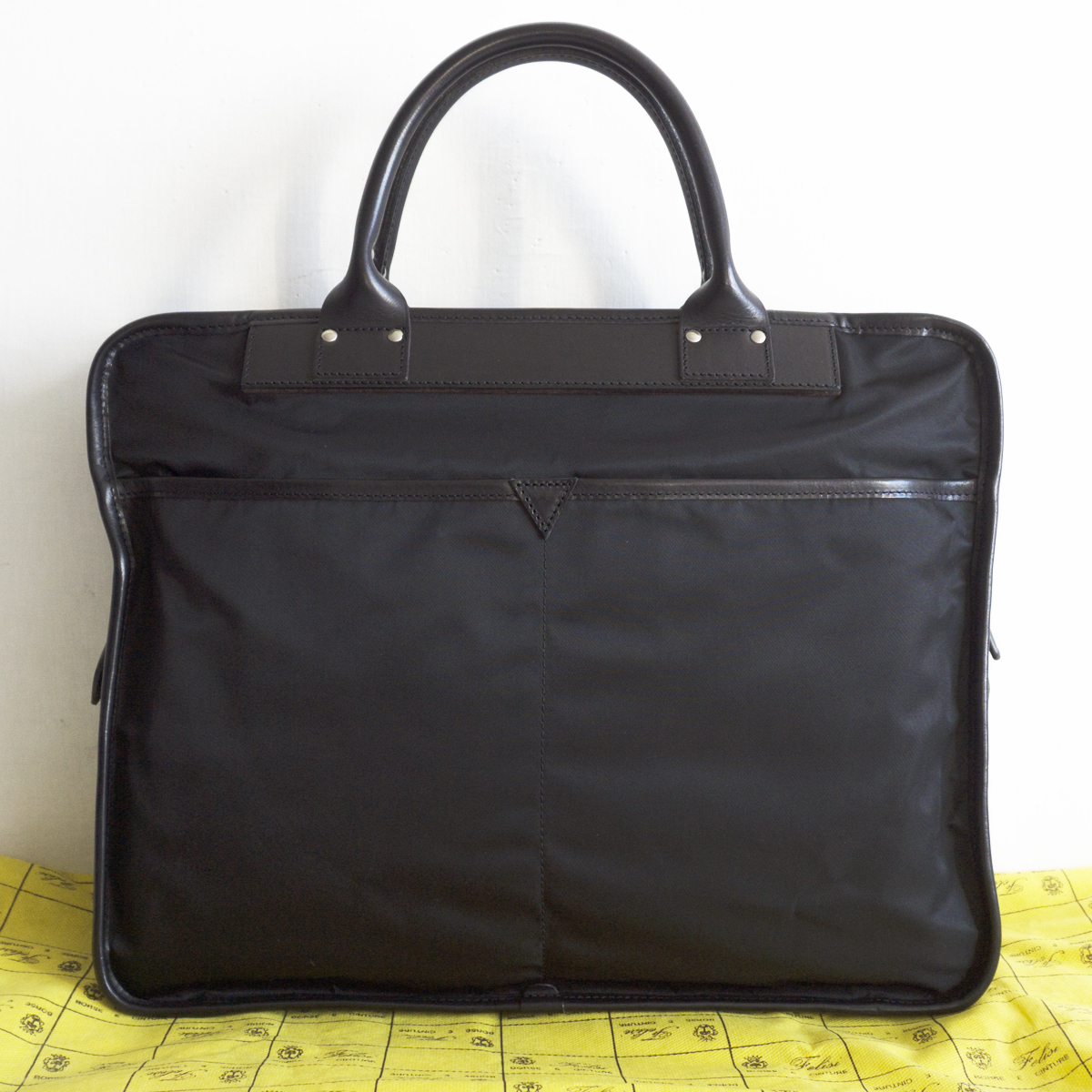 極美品】FELISI 【8637/2 DS ブリーフケース】ナイロン×レザー