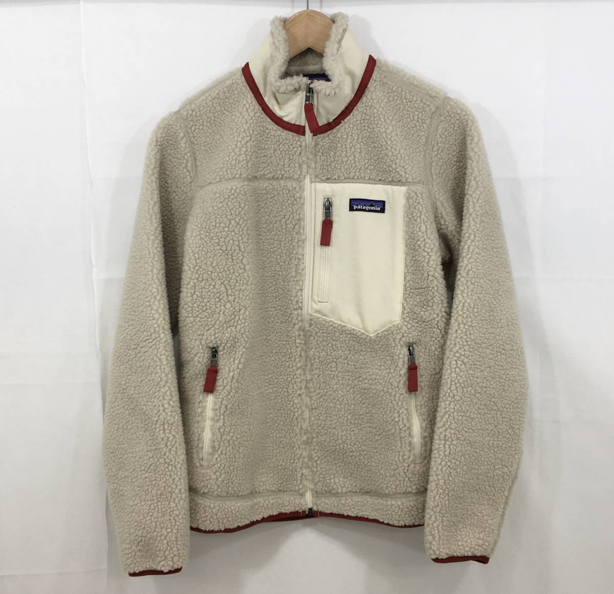 爆買い，本物保証 品 patagonia パタゴニア レトロ Xジャケット W's Classic Retro-X Jkt ウィメンズ ホワイト Sサイズ ボア 23074 NAOW FA19(Sサイズ)｜売買されたオークション情報、yahooの商品情報をアーカイブ公開 - オ 男性用