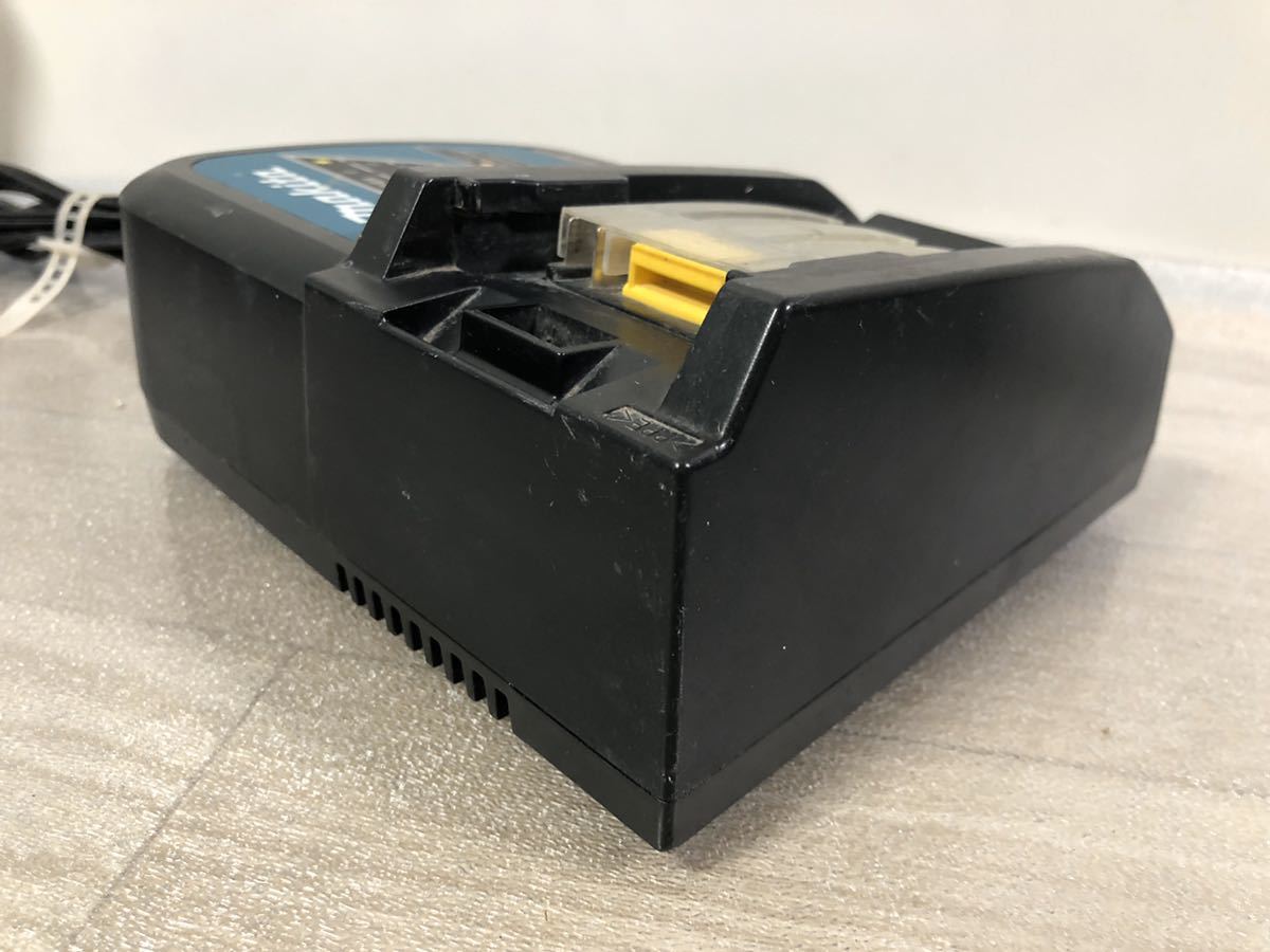 マキタ DC18RC 充電器 7.2V makita 14.4V 互換 Mercari | 18V対応 純正 10.8V 互換充電器 液晶付き ～ 小型