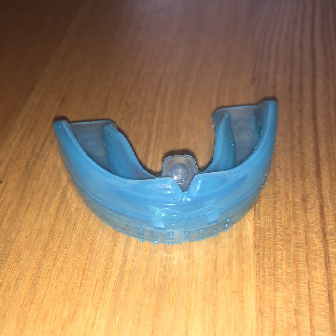 T4K マウスピース 正規品 T4K マウスピース 正規品Dental ブルーの 6~12歳 マウスピース&frasl;ソフト&frasl;オーラル