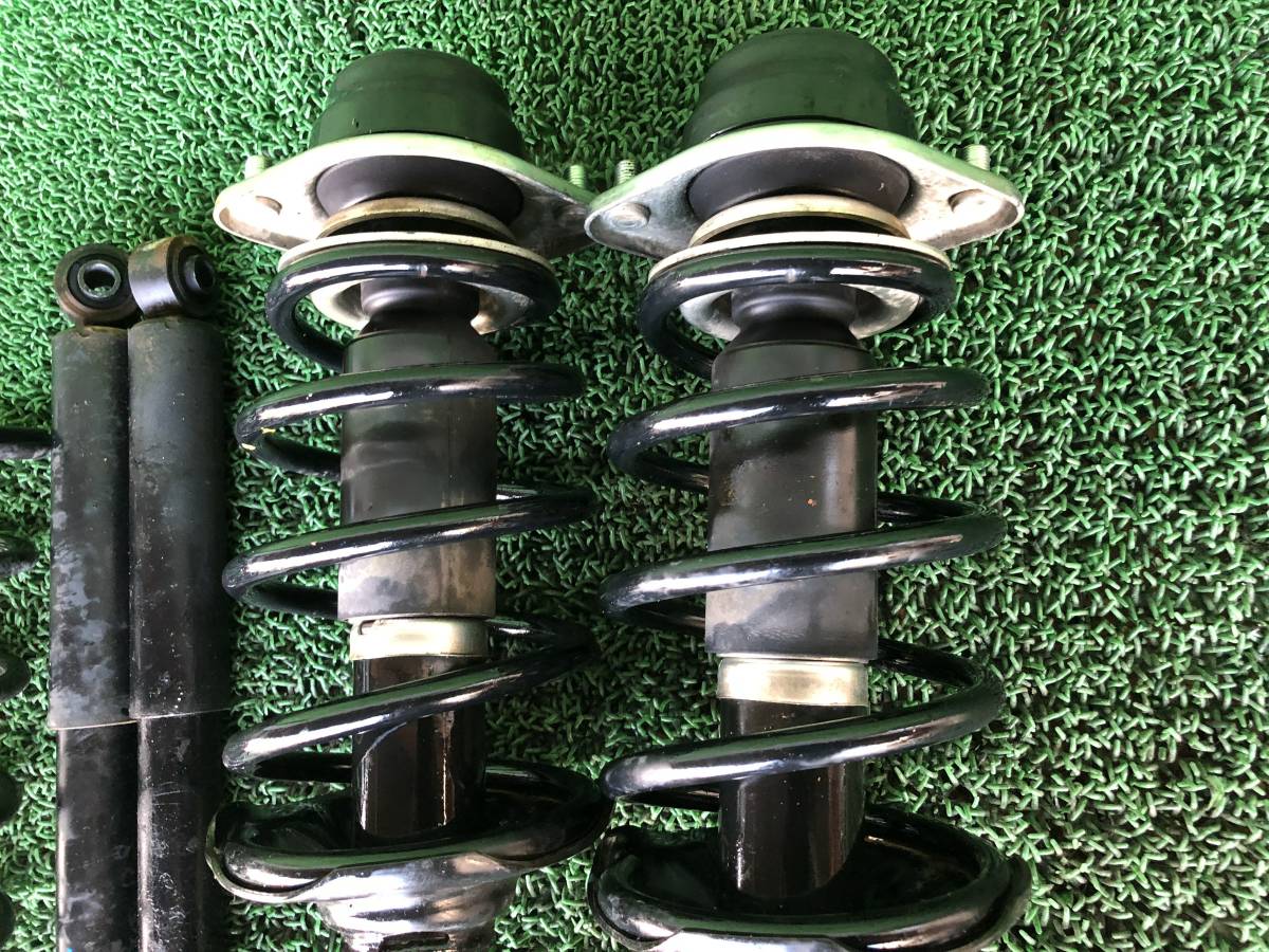 da64w エブリィ　純正　スプリング　ショック スズキ エブリィ DA64V DA64W 純正 サスペンション 1台分 フロント