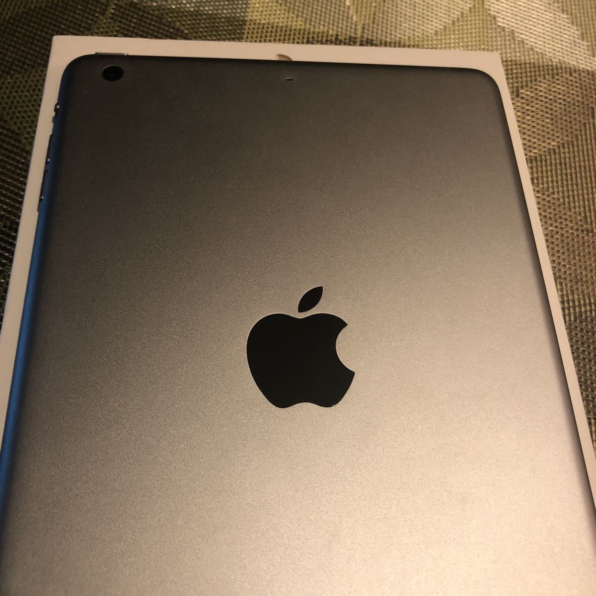 iPad mini3 16G スペースグレー　 Wi-Fiモデル　中古　美品　管理番号0123D_7