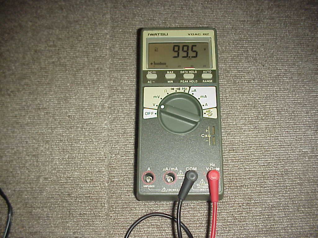岩通　iwatsu VOAC-82 デジタルマルチメーター　テスター　DMM