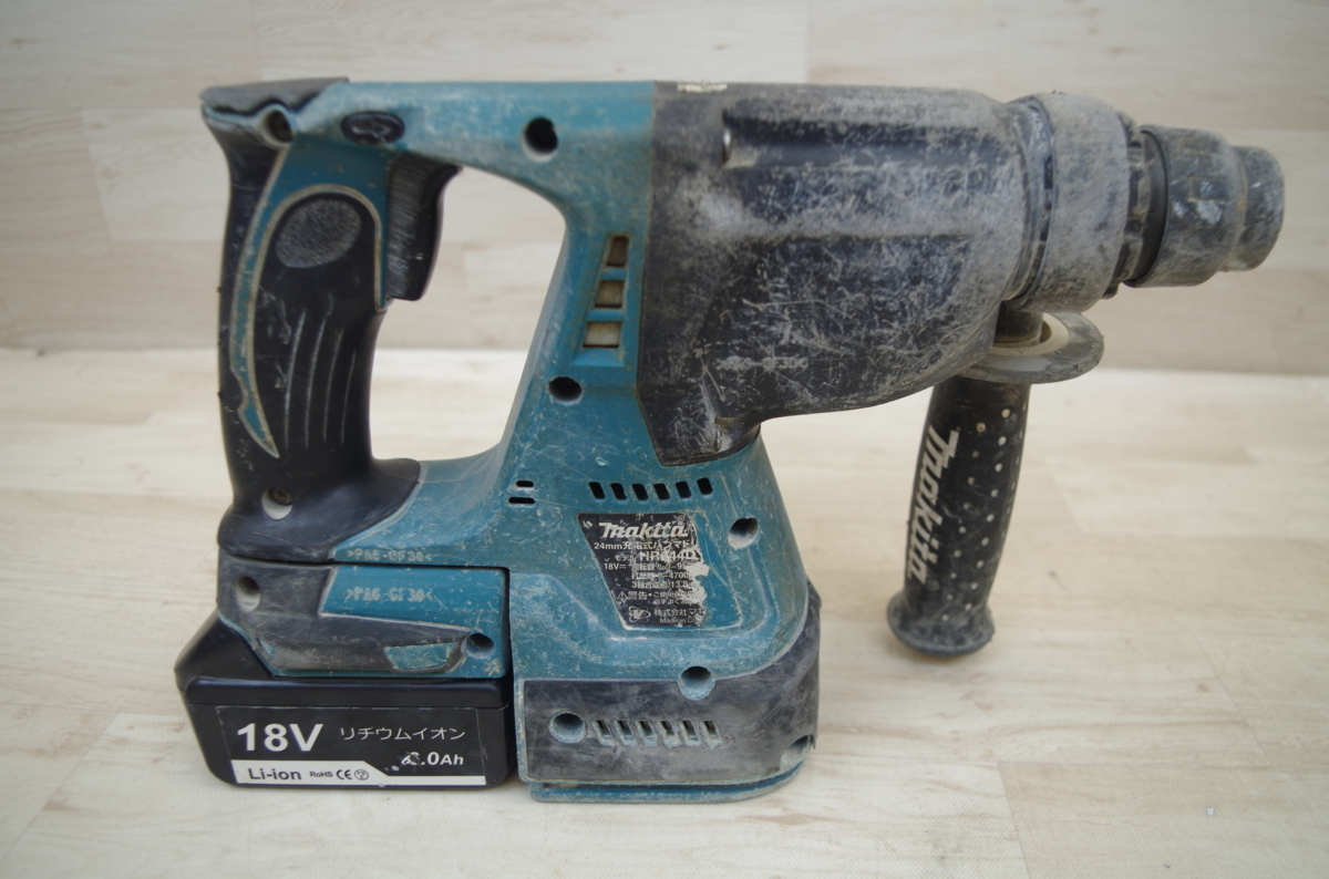 マキタ | HR244D 24mm 充電式ハンマドリル makita 24mm充電式ハンマドリル ハンマドリル 集じんシステム付 HR244DGXVB－中古機械工具・電動工具の買取販売店リサイクルショップ無限堂 マキタ&frasl;MAKITA 電動ハンマー 中古品 makita&frasl;マキタ ハンマードリル 2026年4月26日磐田インター店makita