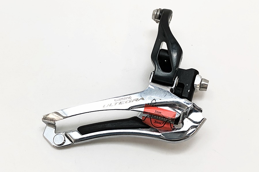 新品，大得価 超 シマノ SHIMANO FD-6800 ULTEGRA アルテグラ フロントディレイラー ブラック/シルバー 直付け(フロントディレイラー)｜売買されたオークション情報、yahooの商品情報をアーカイブ公開 - オークフ フロントディレイラー