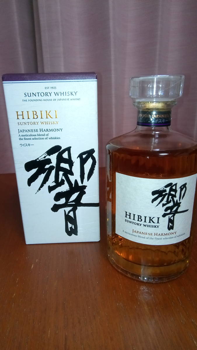激安大特価，新作 化粧箱付き サントリー 響 ジャパニーズハーモニー 700ml HIBIKI JAPANESE HARMONY(日本)｜売買されたオークション情報、yahooの商品情報をアーカイブ公開 - オークファン 日本