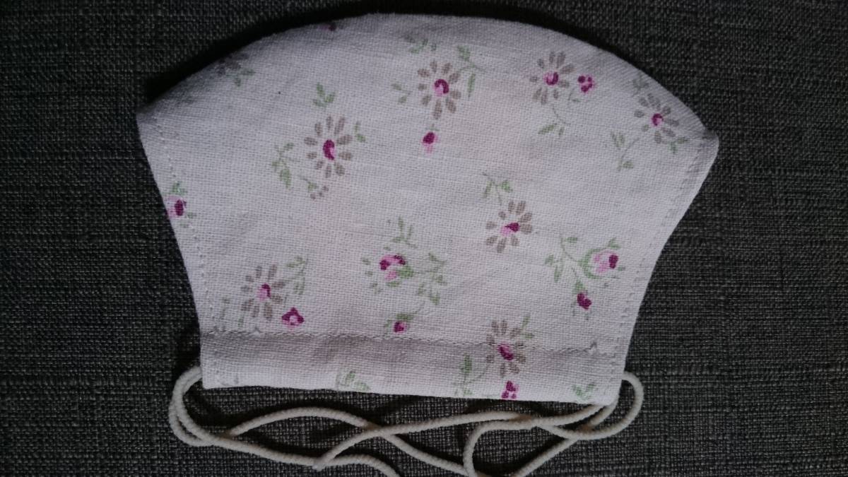 立体マスク ハンドメイド 大人 女性用 薄ピンクベージュ 花柄_3