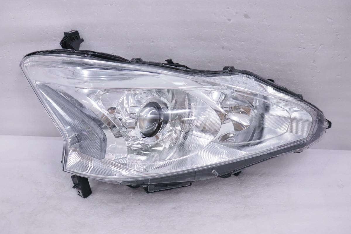 車 日産 ティアナ L33 ヘッドライトHID 運転席側