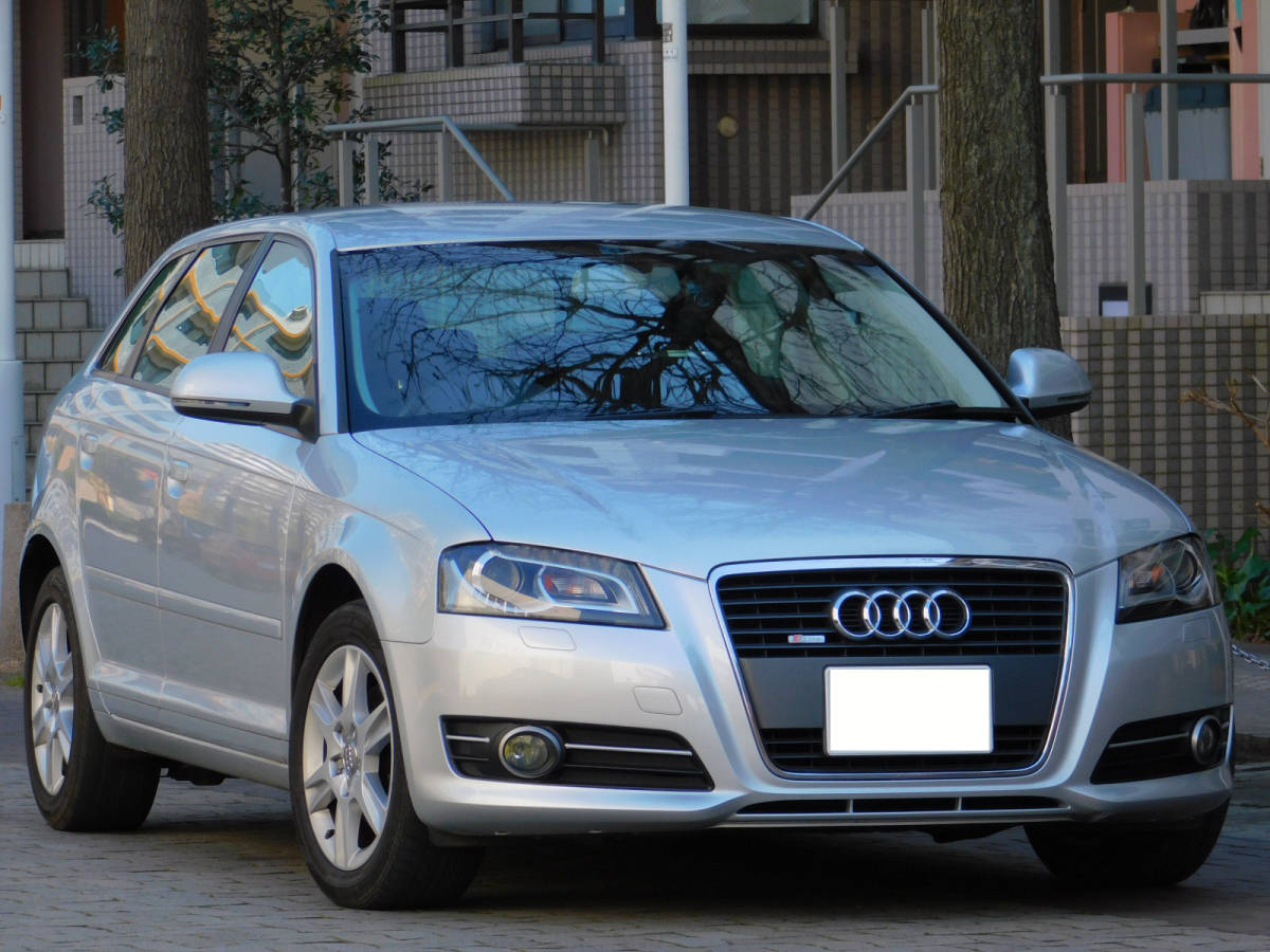高品質，低価 ナビTVバックカメラ☆アウディA3 1．4ターボ☆車検