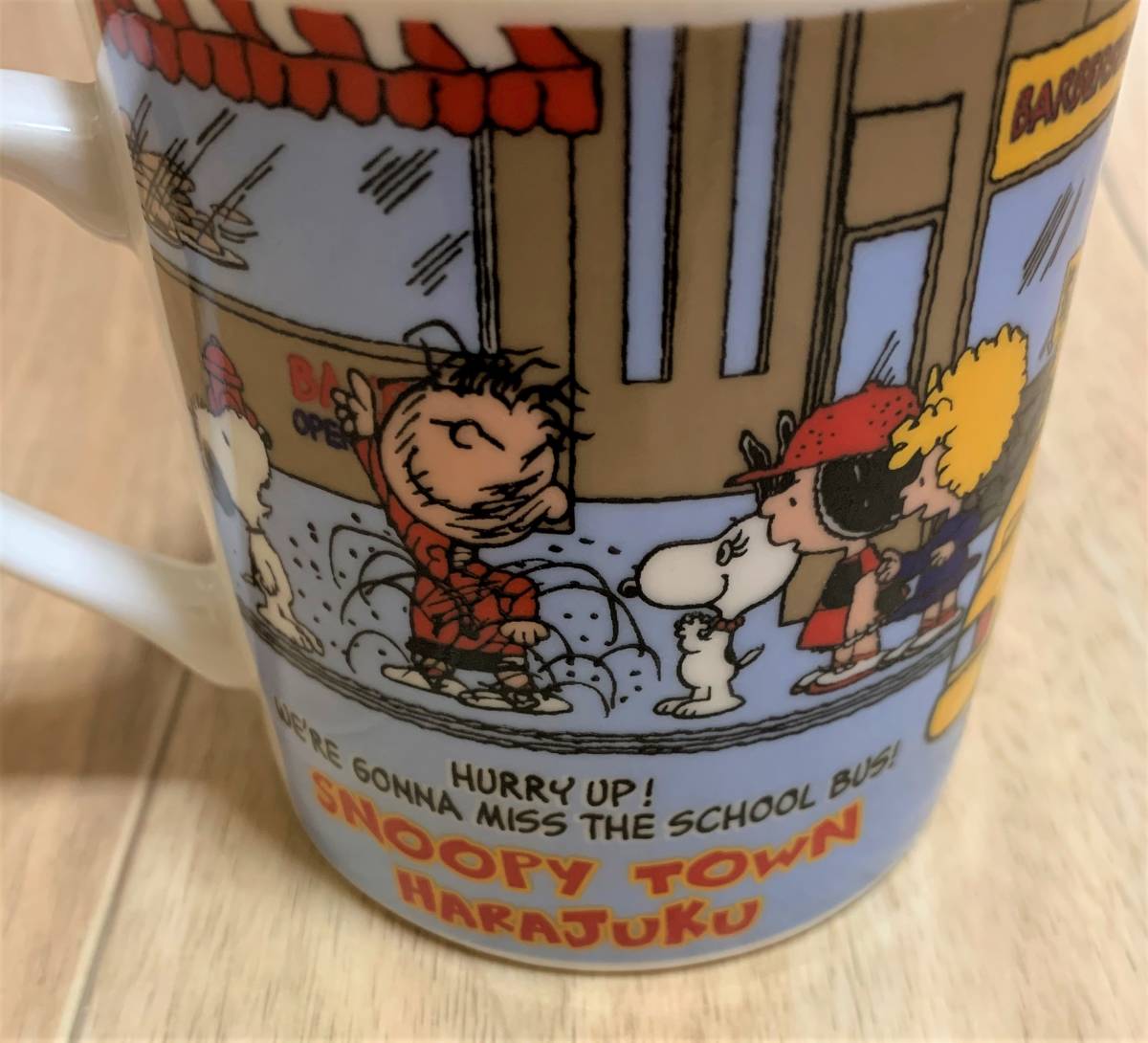 激レア！SNOOPYと仲間たち　マグカップ　SNOOPYTown原宿　レトロ SNOOPY TOWN スヌーピータウン 原宿店限定 バス柄マグカップ