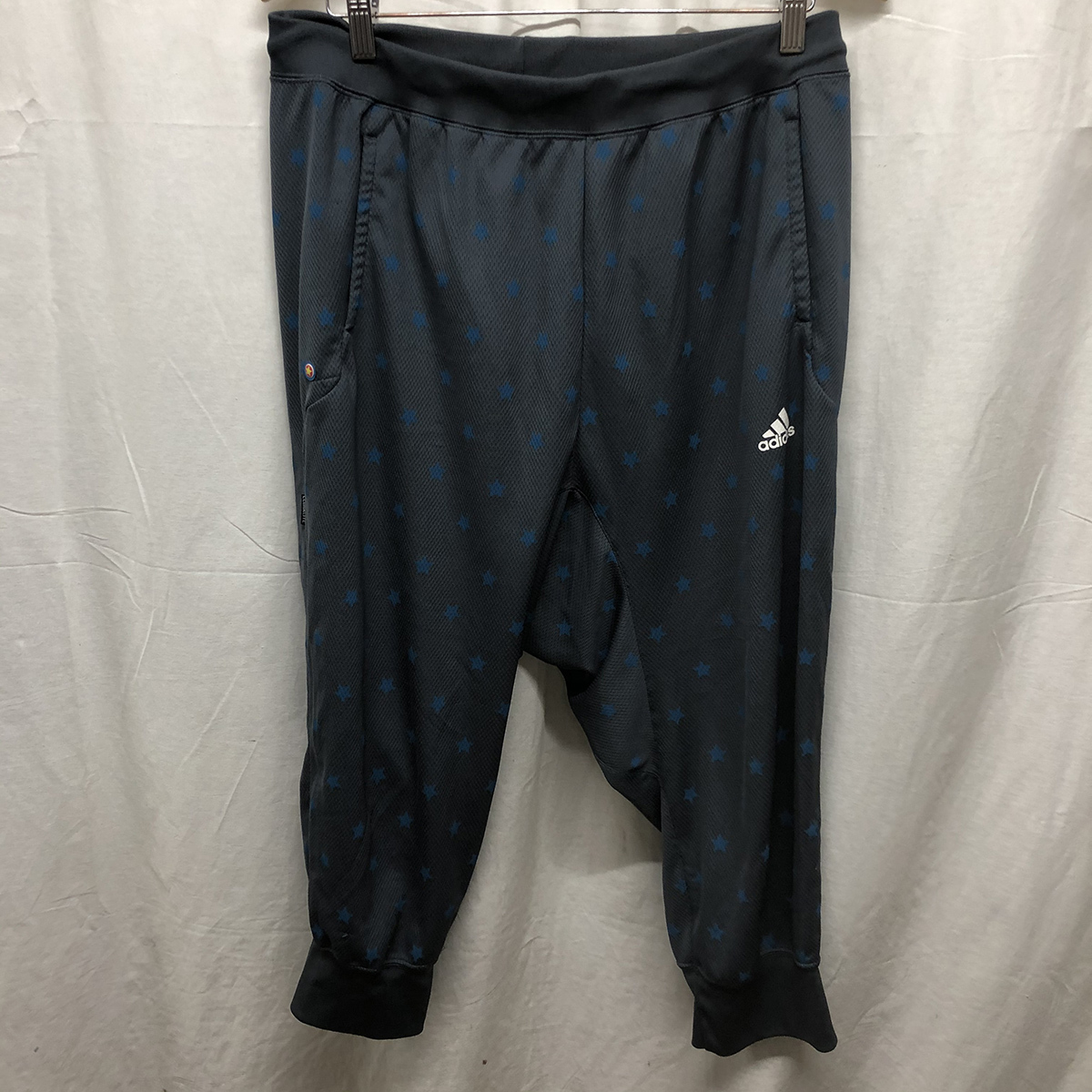 315d Adidas アディダス 七分丈パンツ トレーニング カプリパンツ グレー 星柄 サイズxl メンズ スポーツ ウェア Climalite アディダス 売買されたオークション情報 Yahooの商品情報をアーカイブ公開 オークファン Aucfan Com 315d Adidas アディダス 七分丈パンツ トレーニング カプリパンツ グレー 星柄 サイズxl メンズ スポーツ ウェア Climalite アディダス 売買されたオークション情報 Yahooの商品情報をアーカイブ公開 オークファン Aucfan Com