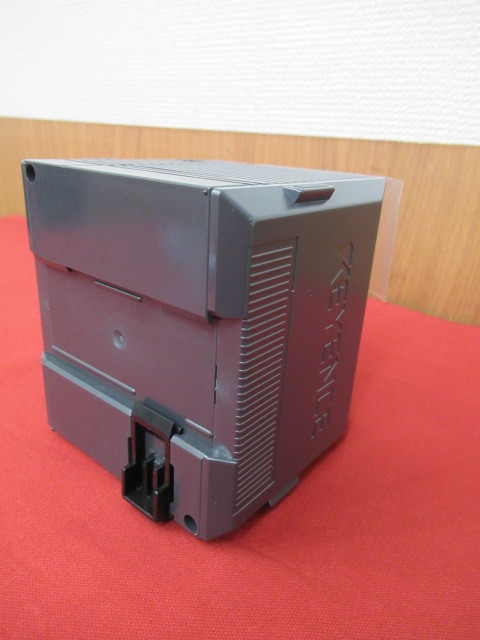 【4254-①】★キーエンス KV-3000★KEYENCE プログラマブル コントローラ CPUユニット 箱付き 未使用 経年保管品 KV-3000 KEYENCE プログラマブル 0 UNIT シリーズ