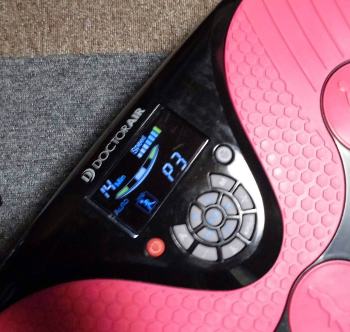 ドクターエア トータルボディケアブランド「ドクターエア」からビューティカテゴリー タッピング Doctor Air AIR⁄ドクターエア DOCTORAIR 極美⑤ドクターエア3Dマッサージシートプレミアム 美品 3Dアイマジック ブラック REM05-BK DOCTOR 完動美品 MS-002後期 ドクターエアの通販