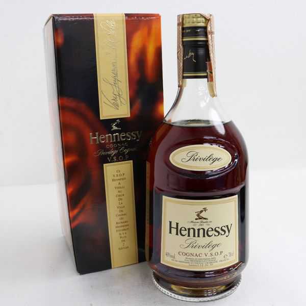 ヘネシー VSOP プリヴィレッジ 700ml 40度 Hennessy : ブランデー