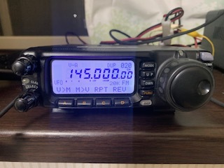 YAESU FT-100 HF/VHF/UHFオールモード モービル トランシーバー 【公式