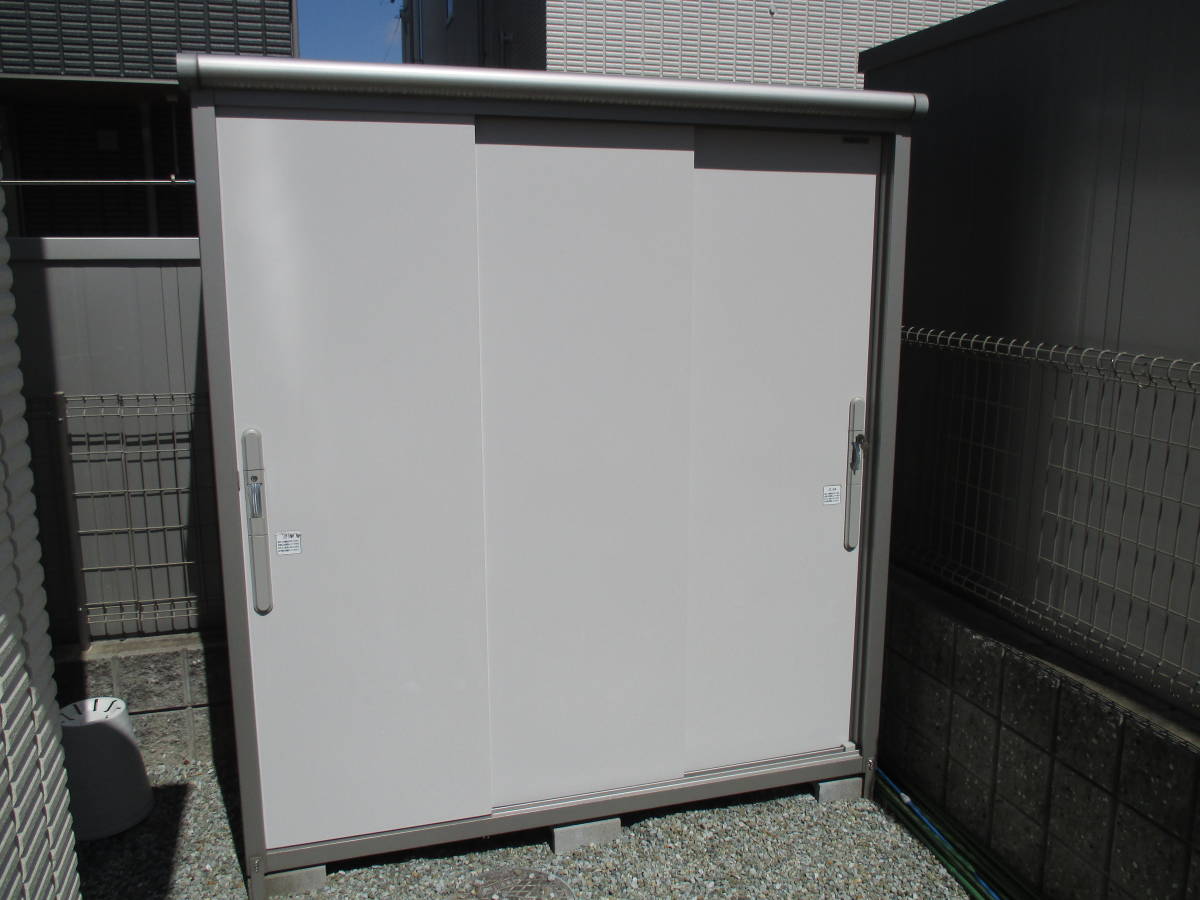 ヨド物置 ESD PL15 カギあり 組み立て済 送料込 美品 ヨドコウ ヨド物置 ESD PL15 カギあり 組み立て済 送料込 美品 ヨドコウ