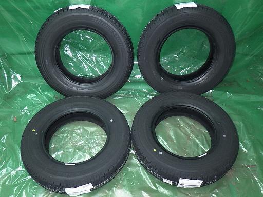 安い，100%新品 ブリヂストン K305 145R12LT6PR 19年 4本 511730004(中古品)｜売買されたオークション情報、yahooの商品情報をアーカイブ公開 - オークファン 12インチ以下