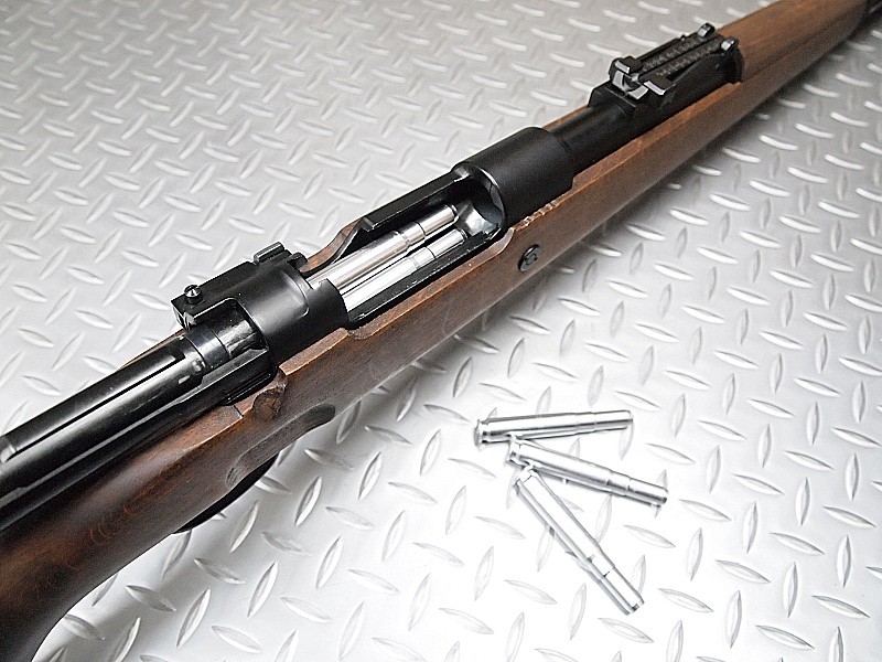 Double BELL モーゼル kar98K エアコッキング 6mmBB カート式 Double BELL モーゼル kar98K エアコッキング 6mmBB カート式