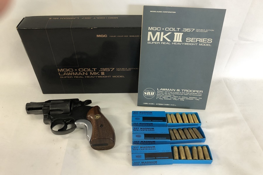 東京)MGC コルトローマン Mk3 2インチ SRHW モデルガン 木製グリップ
