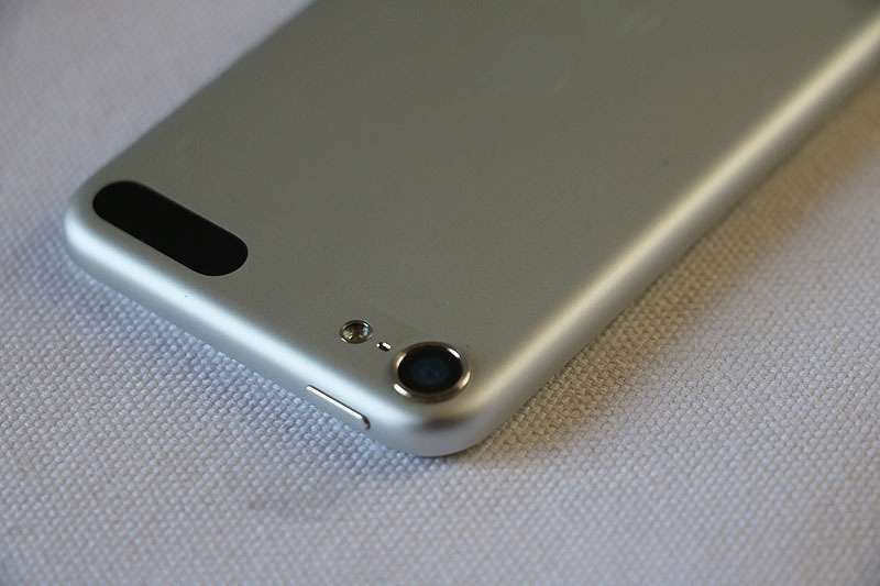 ◎Apple iPod touch 32GB 第5世代 MD720J/A 中古並品 【公式通販】